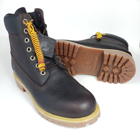 Men's Timberland Boots, Dark Brown, Size 10.5 - Picture 2 of 6